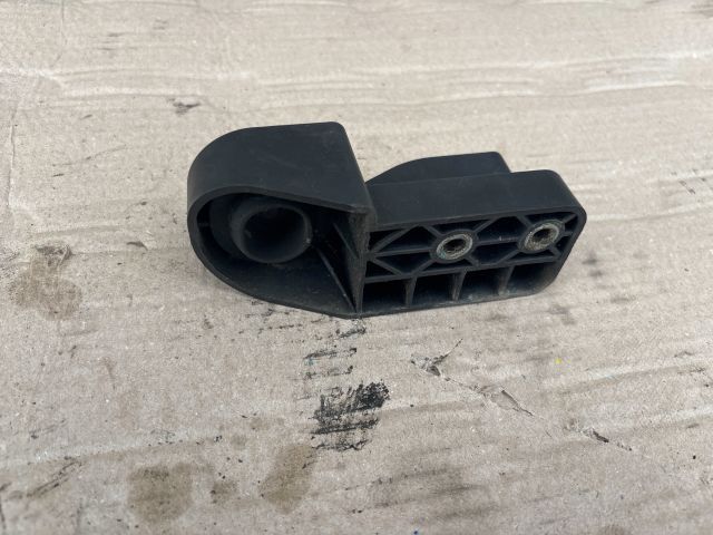 bontott OPEL ASTRA K Vízhűtő Radiátor Tartó