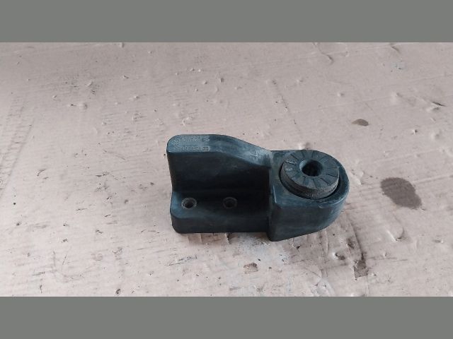 bontott OPEL ASTRA K Vízhűtő Radiátor Tartó