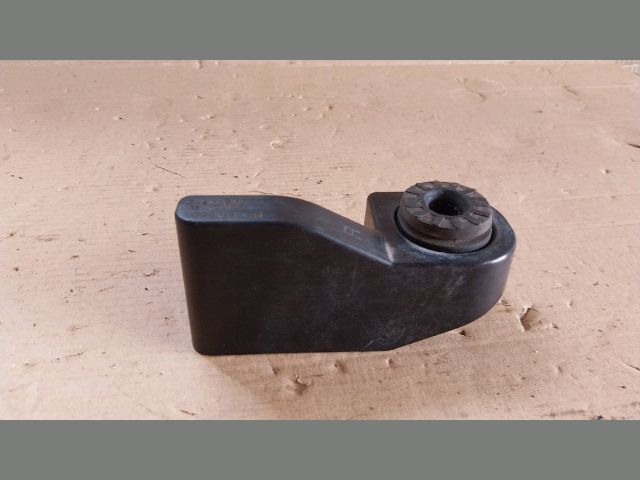 bontott OPEL ASTRA K Vízhűtő Radiátor Tartó