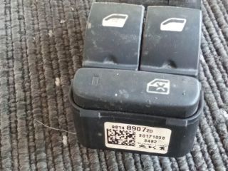 bontott OPEL ASTRA L Ablakemelő Kapcsoló Négyes / Kettes