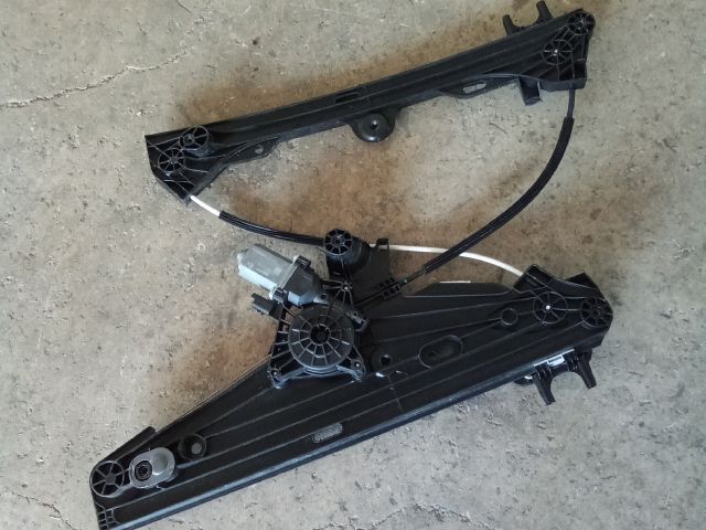 bontott OPEL ASTRA L Bal első Ablakemelő Szerkezet (Elektromos)