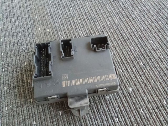 bontott OPEL ASTRA L Bal első Ajtó Vezérlőegység