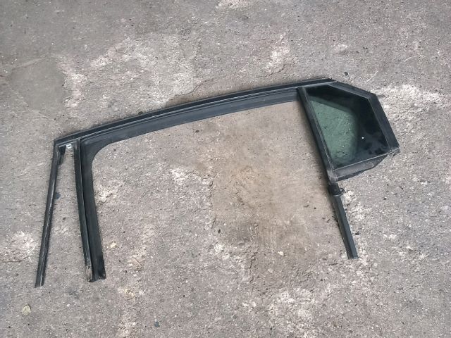 bontott OPEL ASTRA L Bal hátsó Fixüveg (Ajtóban)