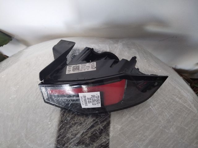 bontott OPEL ASTRA L Jobb Hátsó Lámpa