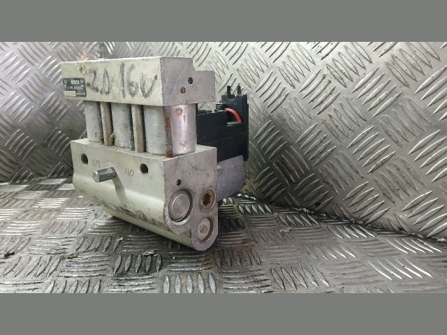 bontott OPEL CALIBRA ABS Kocka