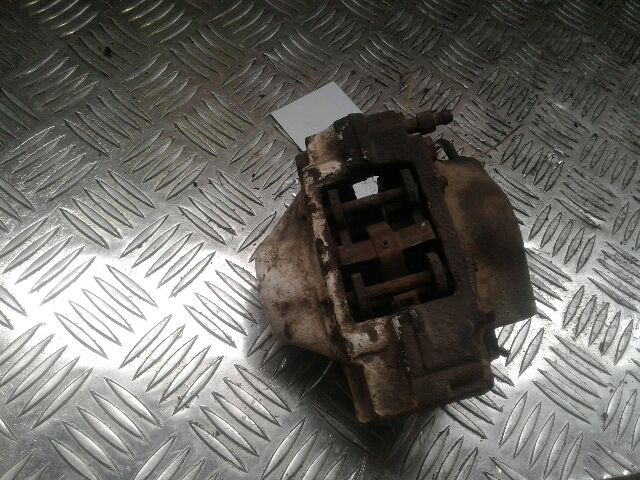 bontott OPEL CALIBRA Bal első Féknyereg Munkahengerrel