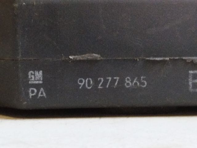 bontott OPEL CALIBRA Bal első Ajtózár Motor