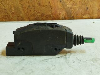 bontott OPEL CALIBRA Bal első Ajtózár Motor