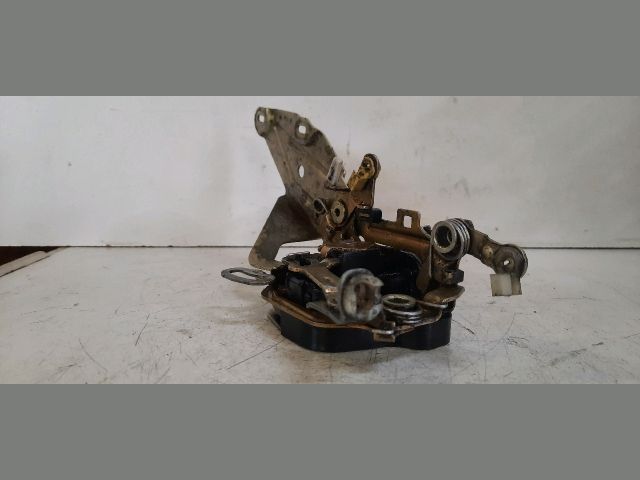 bontott OPEL CALIBRA Bal első Ajtózár