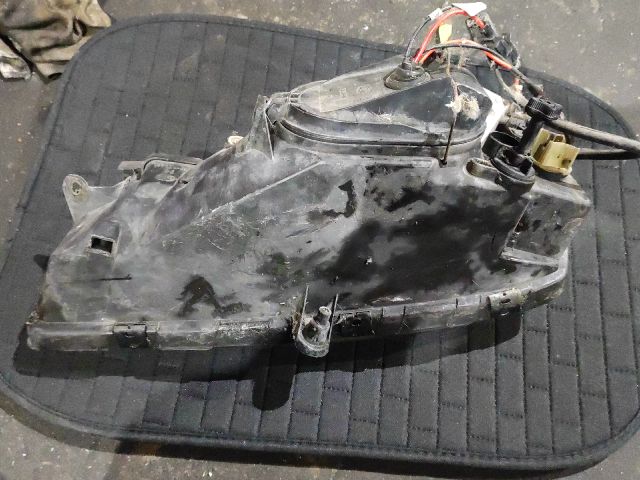 bontott OPEL CALIBRA Jobb Fényszóró