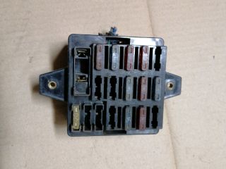 bontott OPEL CAMPO Biztosítéktábla Motortér