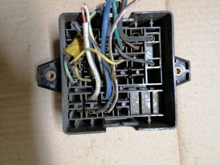 bontott OPEL CAMPO Biztosítéktábla Motortér