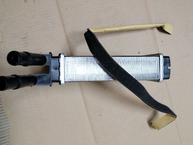 bontott OPEL CAMPO Fűtőradiátor