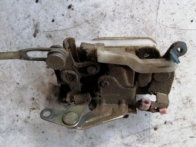 bontott OPEL CAMPO Bal első Ajtózár