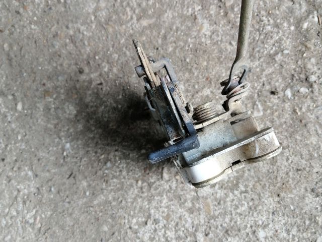 bontott OPEL CAMPO Bal hátsó Ajtózár