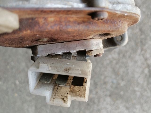 bontott OPEL CAMPO Első Ablaktörlő Motor