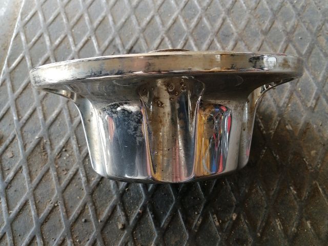 bontott OPEL CAMPO Felniközép (1 db)