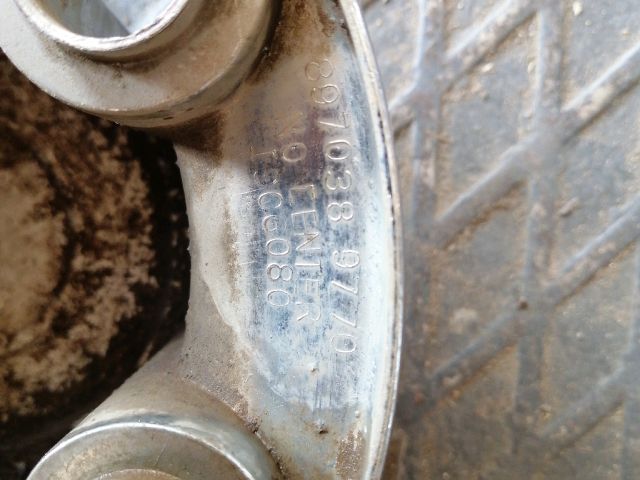 bontott OPEL CAMPO Felniközép (1 db)