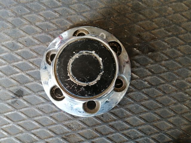 bontott OPEL CAMPO Felniközép (1 db)