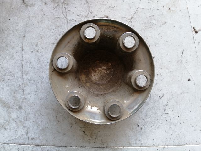 bontott OPEL CAMPO Felniközép (1 db)