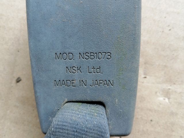 bontott OPEL CAMPO Hátsó középső Biztonsági Öv Csat