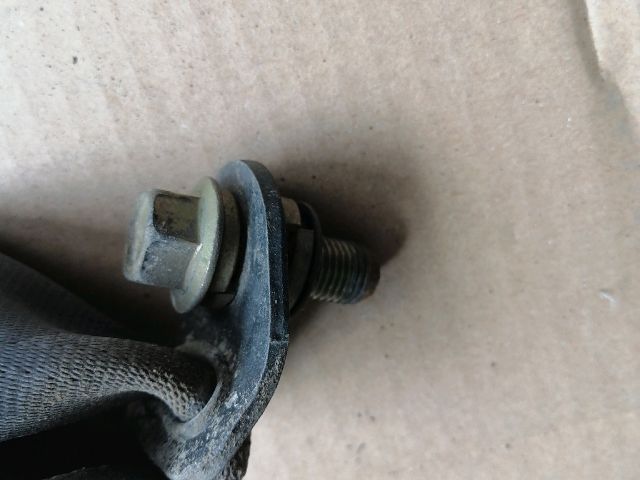 bontott OPEL CAMPO Hátsó középső Biztonsági Öv Csat