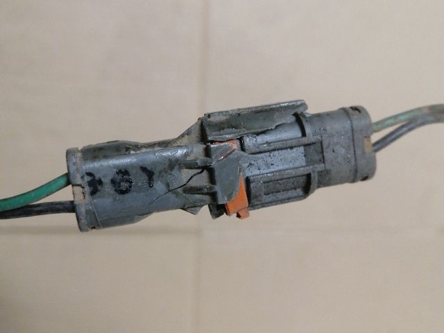 bontott OPEL CAMPO Hátsó Rendszámtábla Világítás