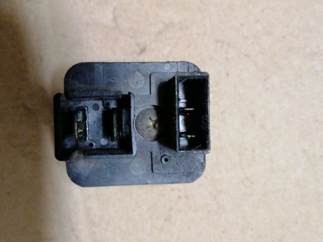 bontott OPEL CAMPO Izzító Relé