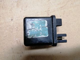 bontott OPEL CAMPO Izzító Relé