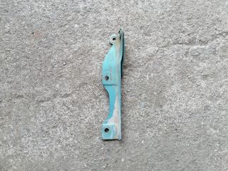 bontott OPEL CAMPO Motorháztető Bal Zsanér