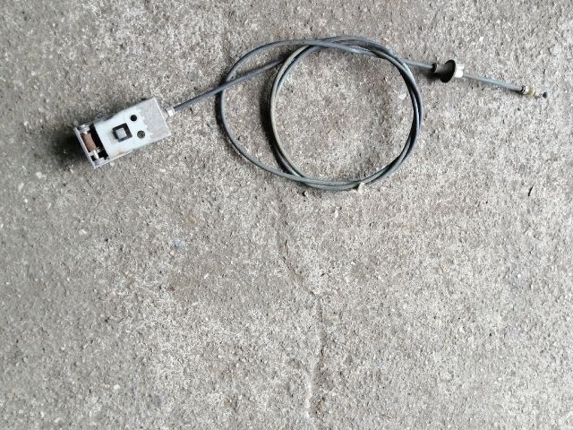 bontott OPEL CAMPO Motorháztető Nyitó Kar / Gomb