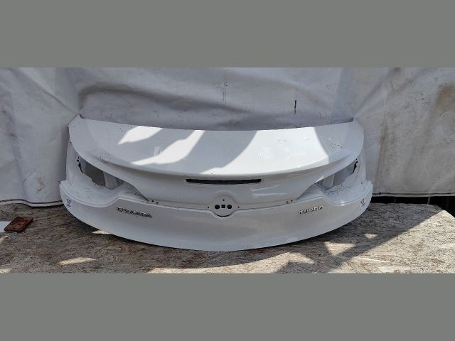 bontott OPEL CASCADA Csomagtérajtó (Üres lemez)