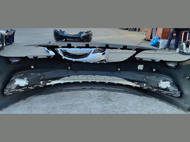 bontott OPEL CASCADA Első Lökhárító (Üresen)