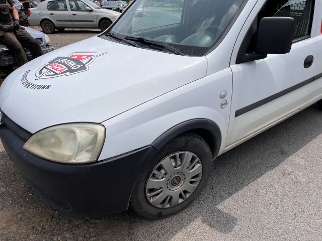 bontott OPEL COMBO Bal első Csonkállvány Kerékaggyal