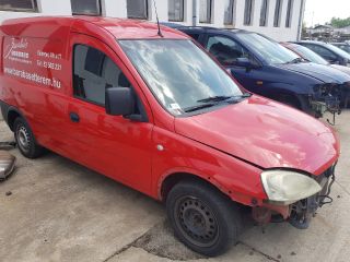 bontott OPEL COMBO Biztosítéktábla Motortér