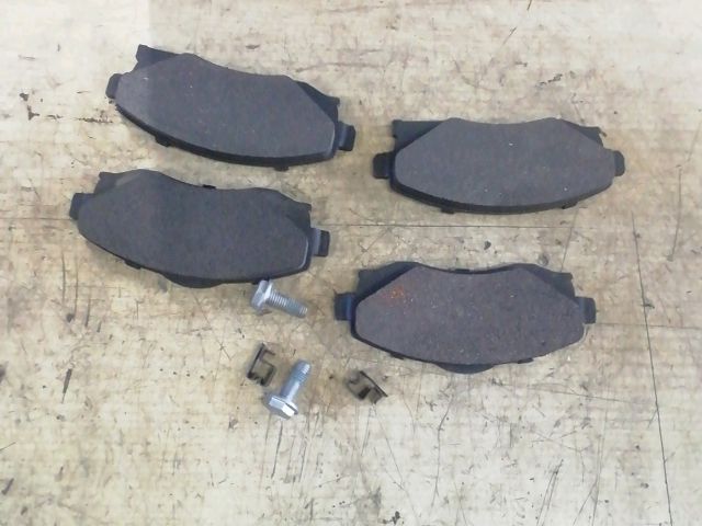 bontott OPEL COMBO Első Pár Fékbetét