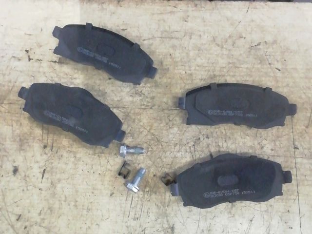 bontott OPEL COMBO Első Pár Fékbetét