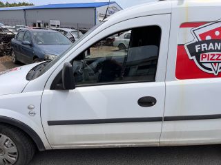 bontott OPEL COMBO Homlokfal (Üres lemez)