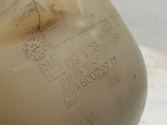 bontott OPEL COMBO Kiegyenlítő Tartály