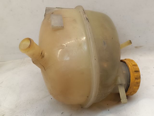 bontott OPEL COMBO Kiegyenlítő Tartály