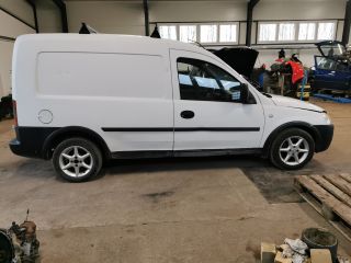 bontott OPEL COMBO Önindító