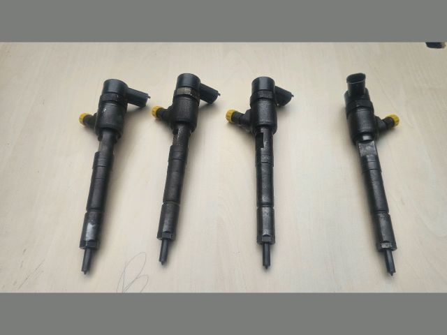 bontott OPEL COMBO Porlasztó (1 db)