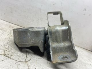 bontott OPEL COMBO Motor Tartó Bak Jobb