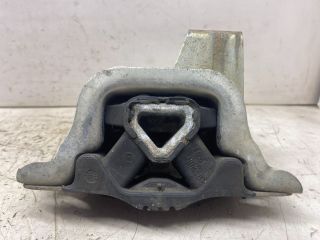 bontott OPEL COMBO Motor Tartó Bak Jobb