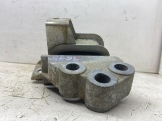 bontott OPEL COMBO Motor Tartó Bak Jobb