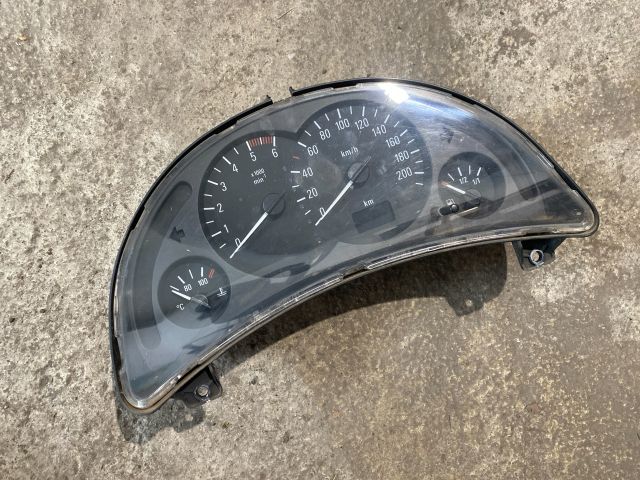 bontott OPEL COMBO Kilométeróra