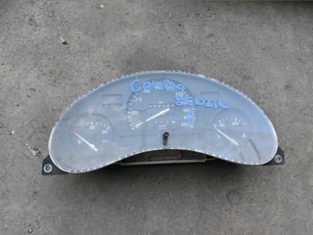 bontott OPEL COMBO Kilométeróra