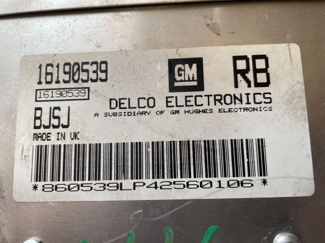 bontott OPEL COMBO Motorvezérlő