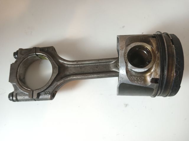 bontott OPEL COMBO Dugattyú és Hajtókar