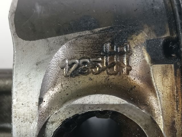 bontott OPEL COMBO Dugattyú és Hajtókar